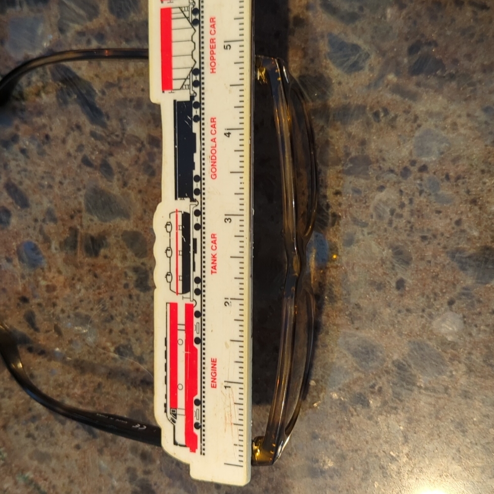 Ray Ban junior wayfarers - Picture 9 of 14